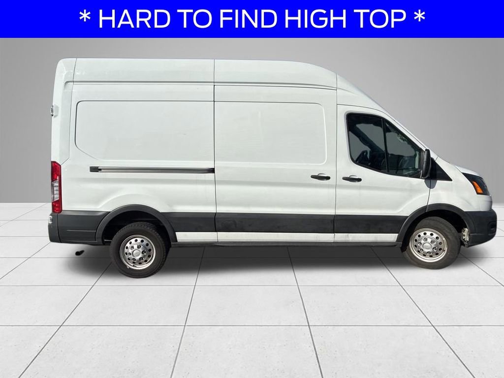 Used 2023 Ford Transit 250 148 High Roof AWD image 3