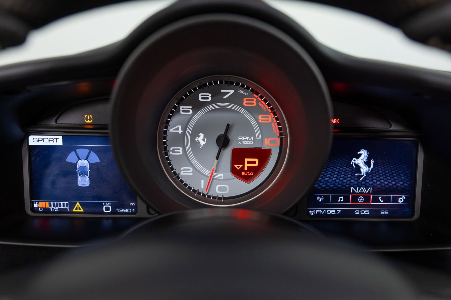 Used 2019 Ferrari 488 Spider image 43