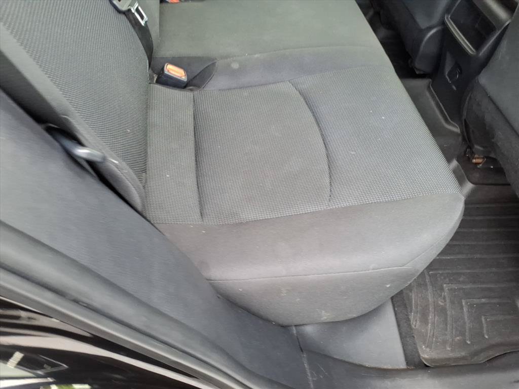 Used 2021 Toyota RAV4 LE AWD/4WD image 21