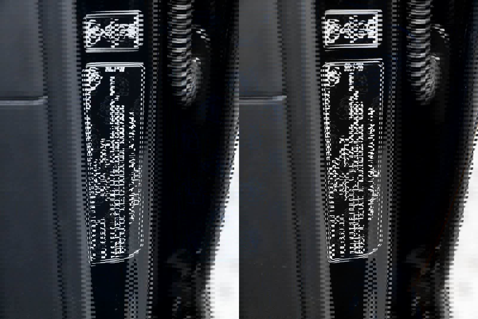 Used 2022 Lamborghini Urus AWD/4WD image 19