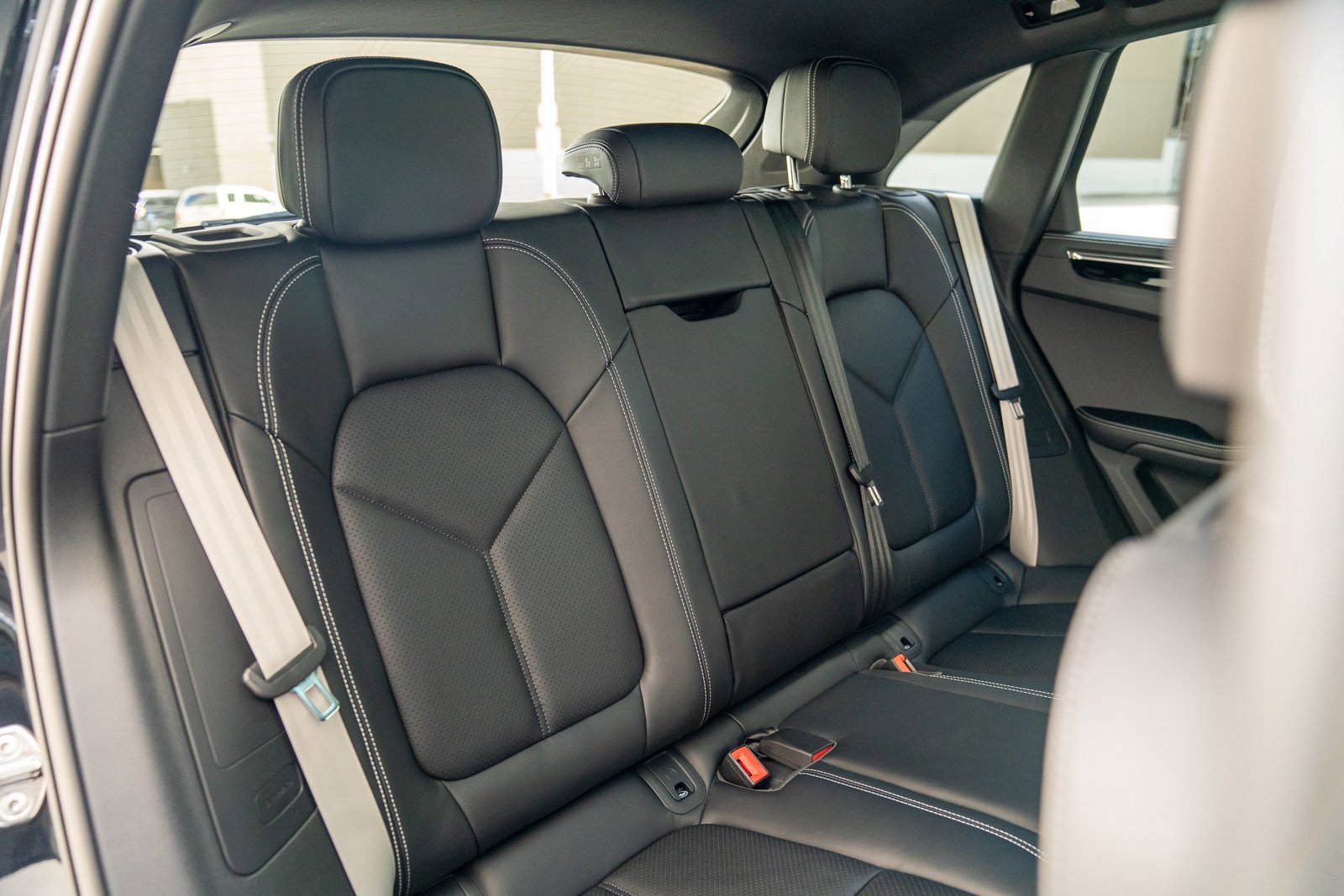 New 2025 Porsche Macan S image 21