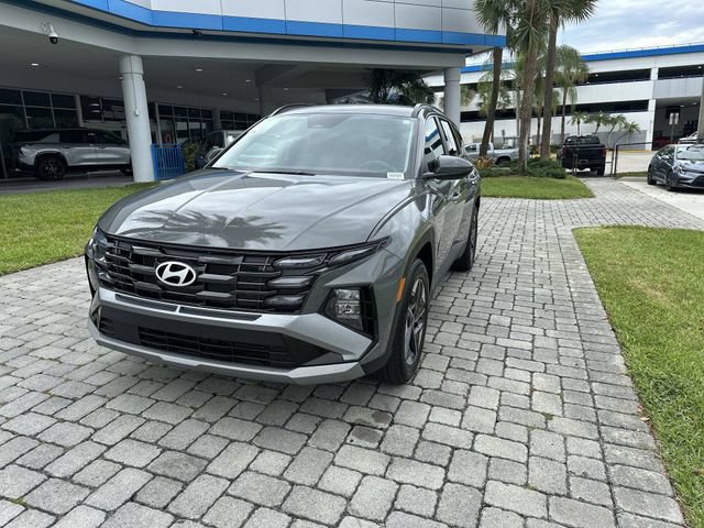 Used 2025 Hyundai Tucson SEL FWD image 19