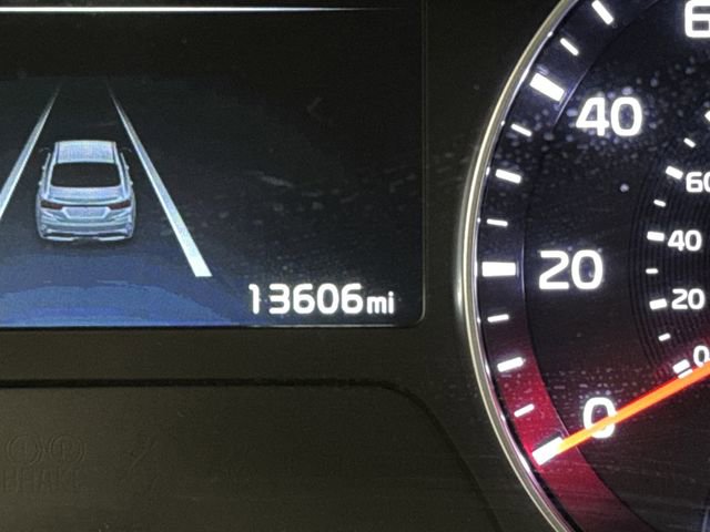 Used 2023 Kia Forte LXS w/ LXS Technology Package image 6