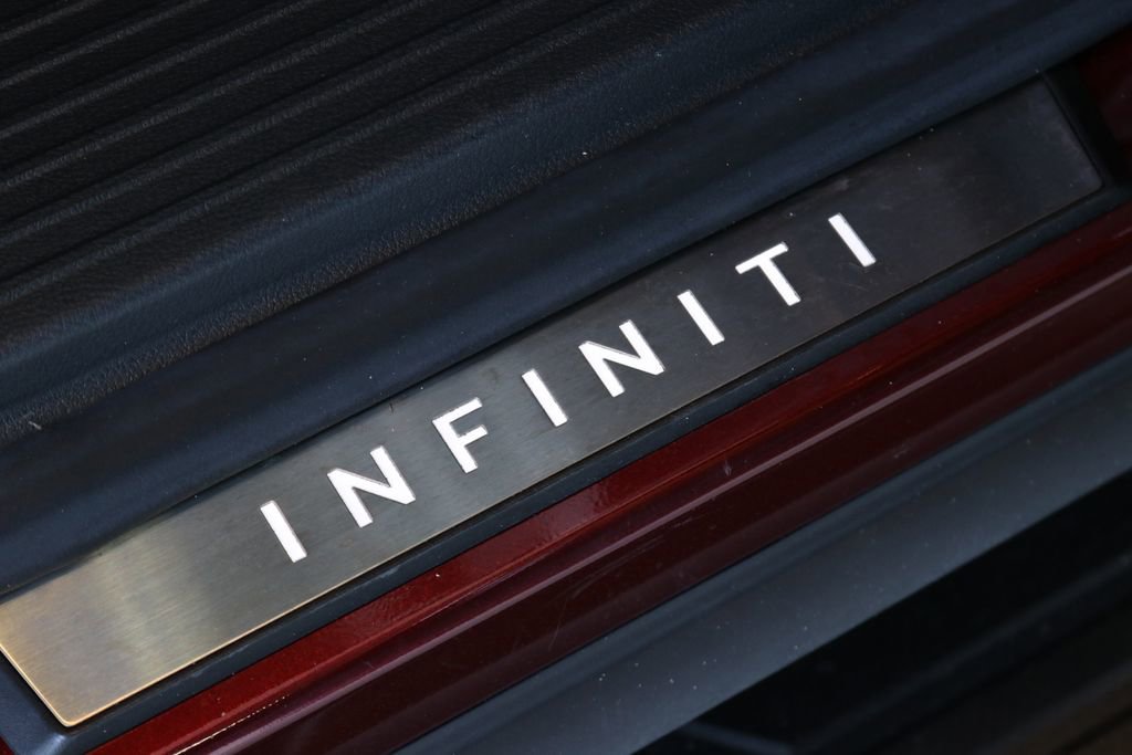 Certified 2025 INFINITI QX80 Sensory image 38