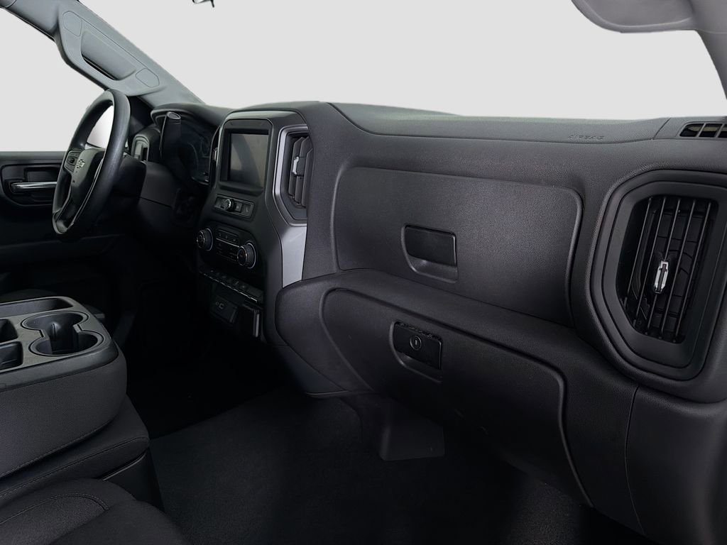 Used 2024 Chevrolet Silverado 1500 Custom w/ Turbomax Blackout Package RWD image 27