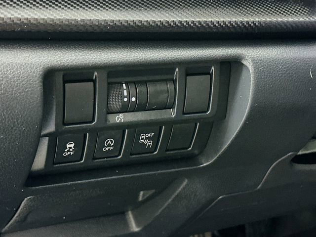 Used 2021 Subaru Crosstrek 2.0i Premium w/ Moonroof Package image 11