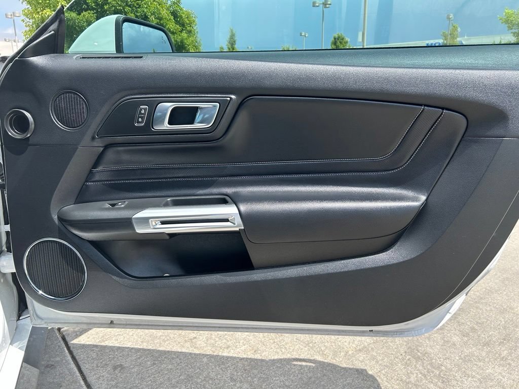 Used 2020 Ford Mustang GT Premium w/ GT Performance Package RWD image 27