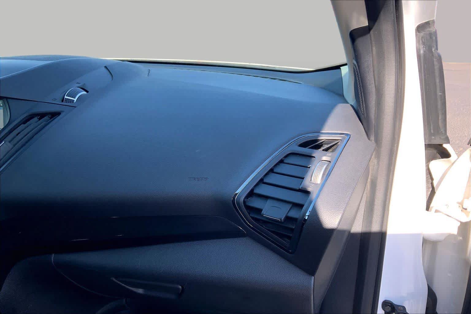 Used 2019 Ford Escape Titanium FWD image 19