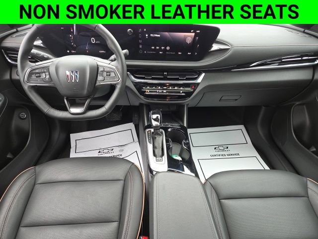 Used 2025 Buick Envista Avenir image 2