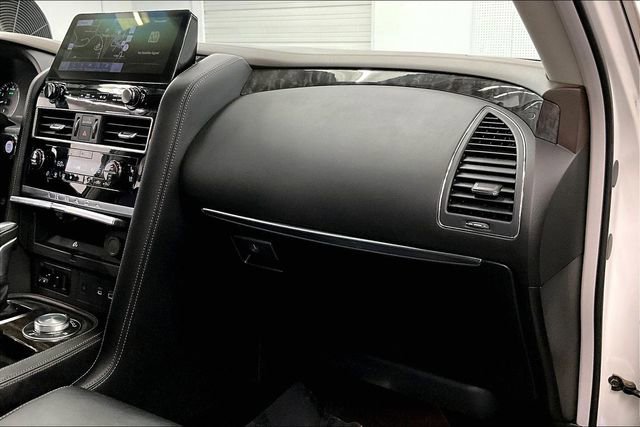 Used 2024 Nissan Armada Platinum w/ Captain's Chairs Package AWD/4WD image 20