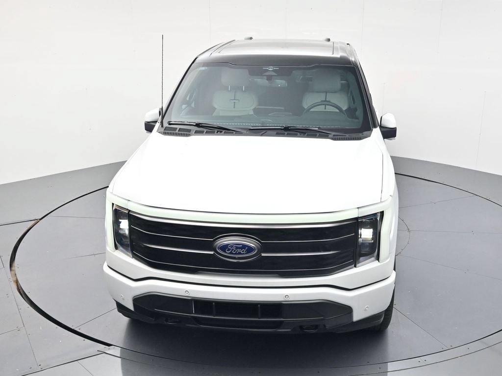 Used 2023 Ford F150 Lightning Platinum AWD/4WD image 35