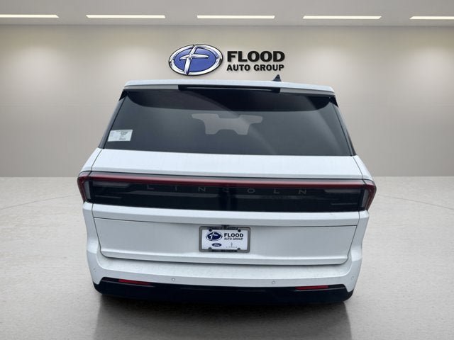 New 2026 Lincoln Navigator Reserve w/ Jet Appearance Package AWD/4WD image 6