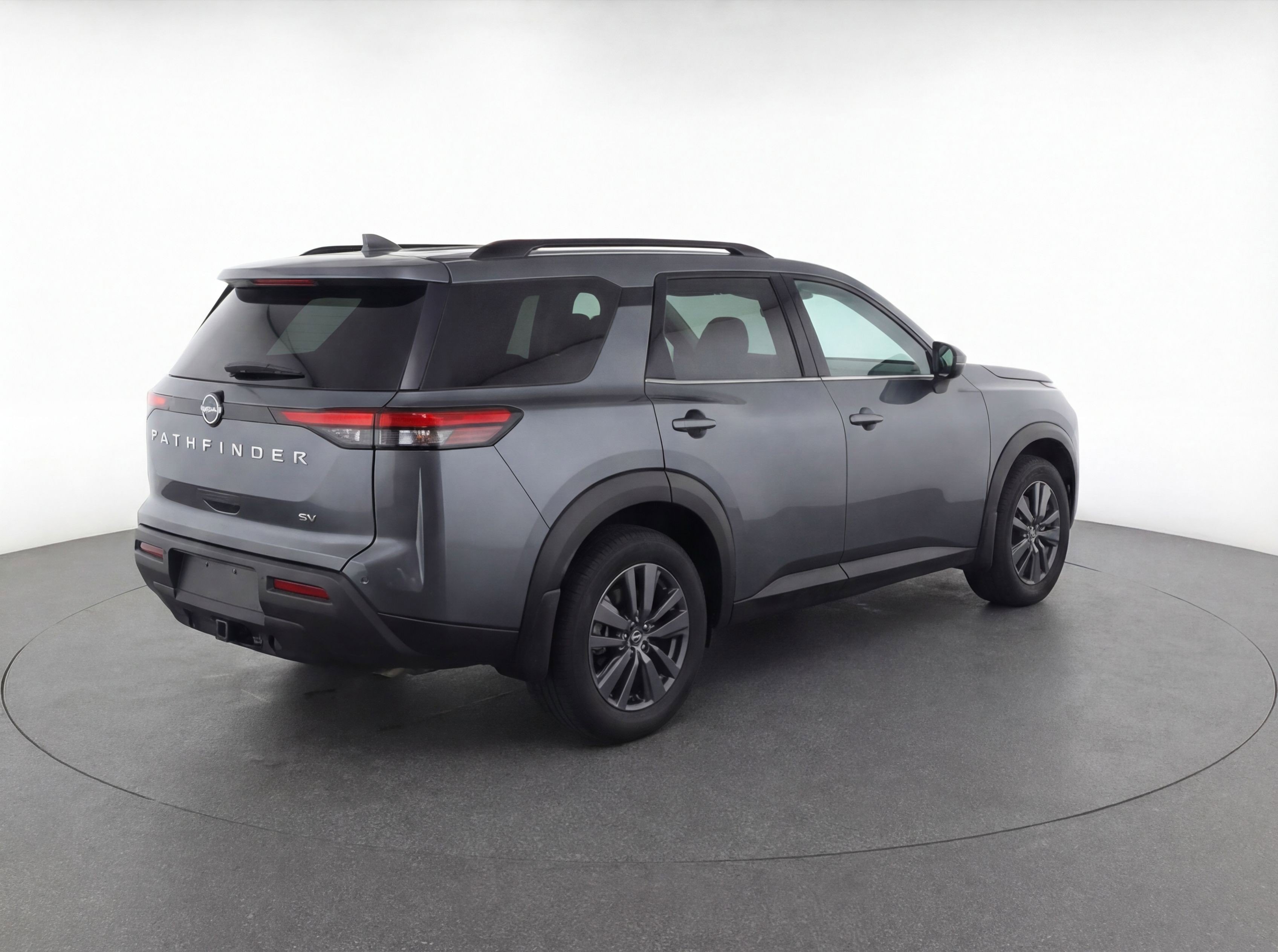 Used 2024 Nissan Pathfinder SV image 9