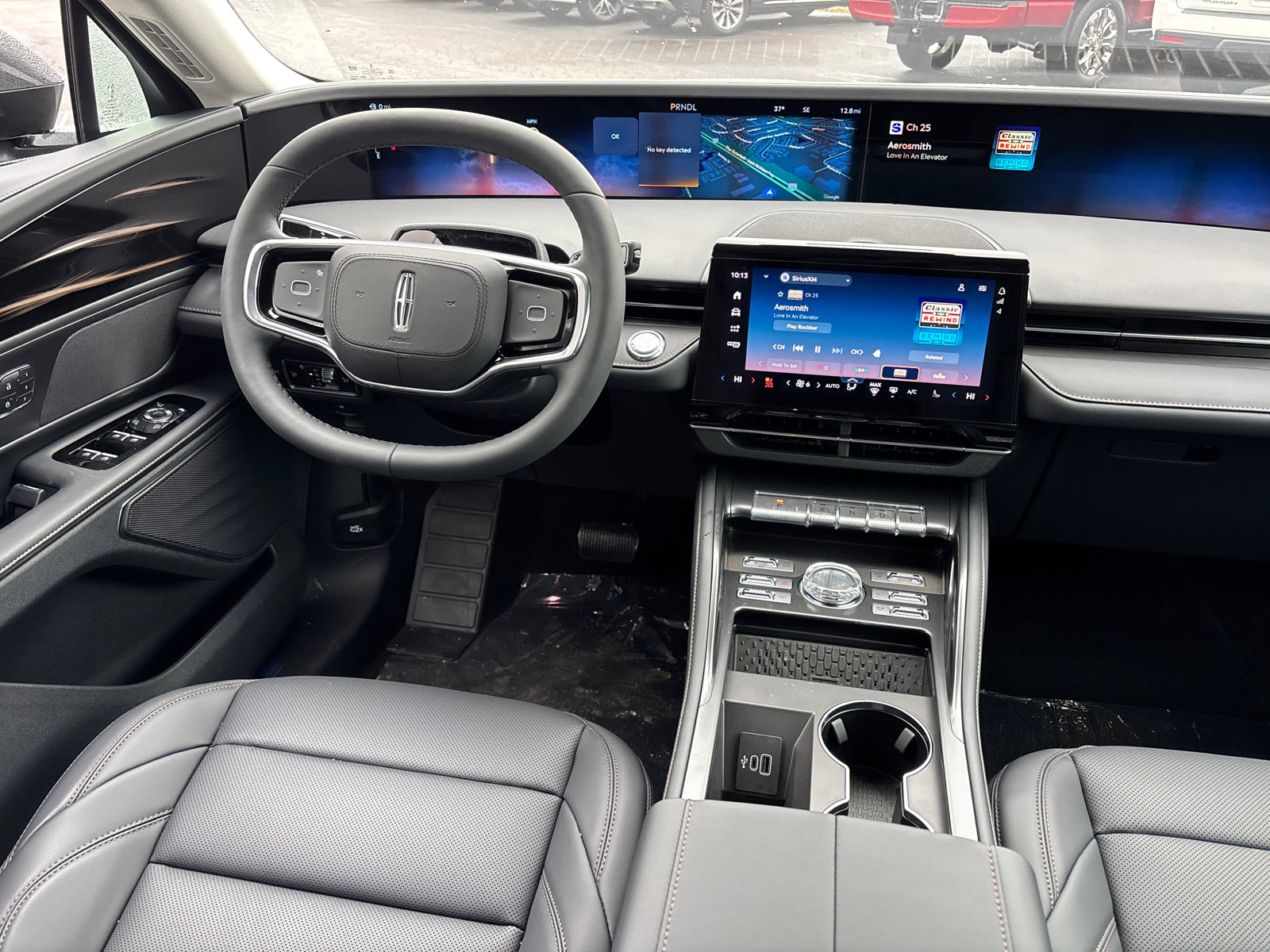 New 2026 Lincoln Nautilus Premier AWD/4WD image 30