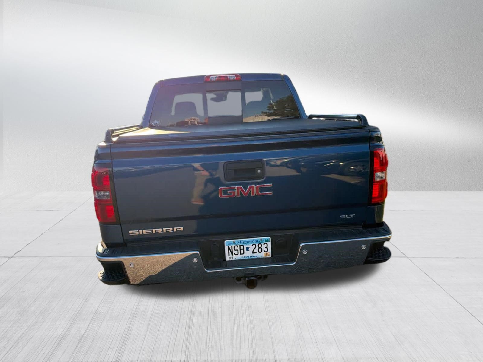 Used 2015 GMC Sierra 1500 SLT w/ SLT Crew Cab Value Package AWD/4WD image 6