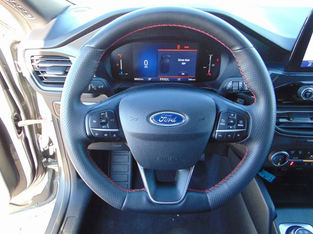Used 2025 Ford Escape ST-Line Select image 15