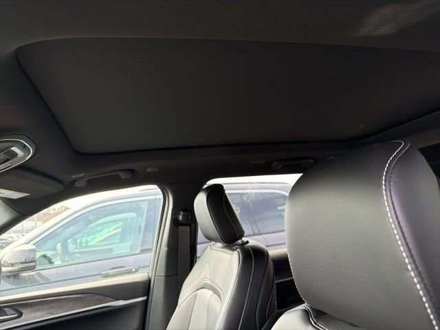 New 2026 Jeep Grand Cherokee Limited w/ Limited Altitude Package image 16