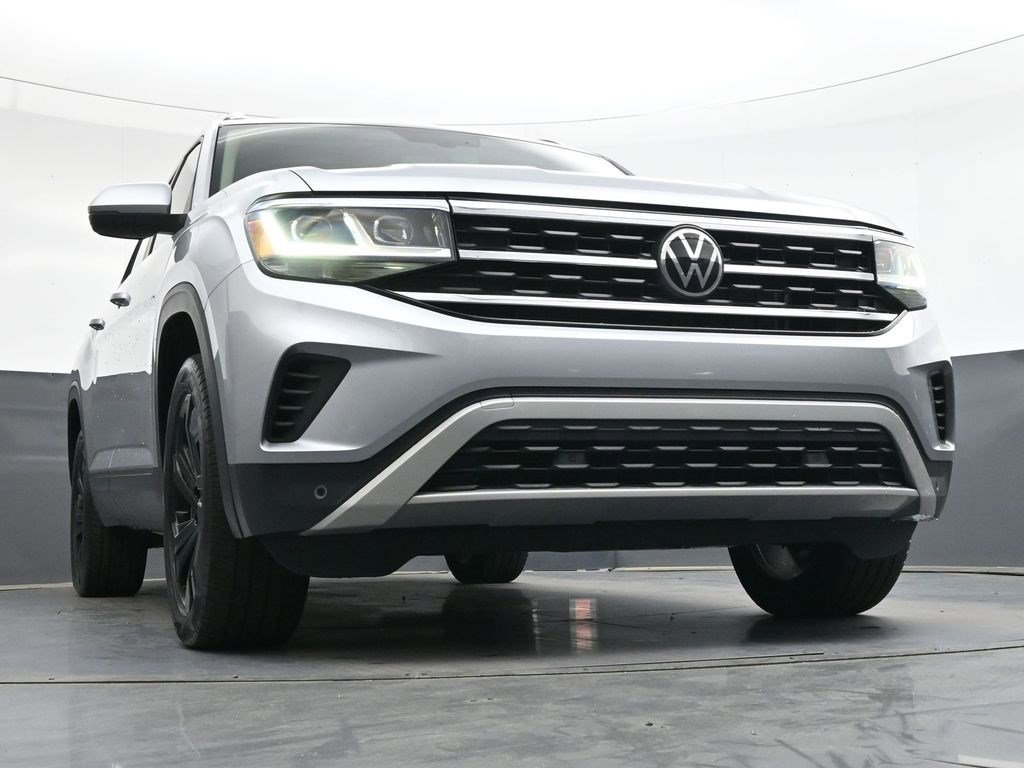 Used 2022 Volkswagen Atlas SE w/ Black Wheel Package AWD/4WD image 37