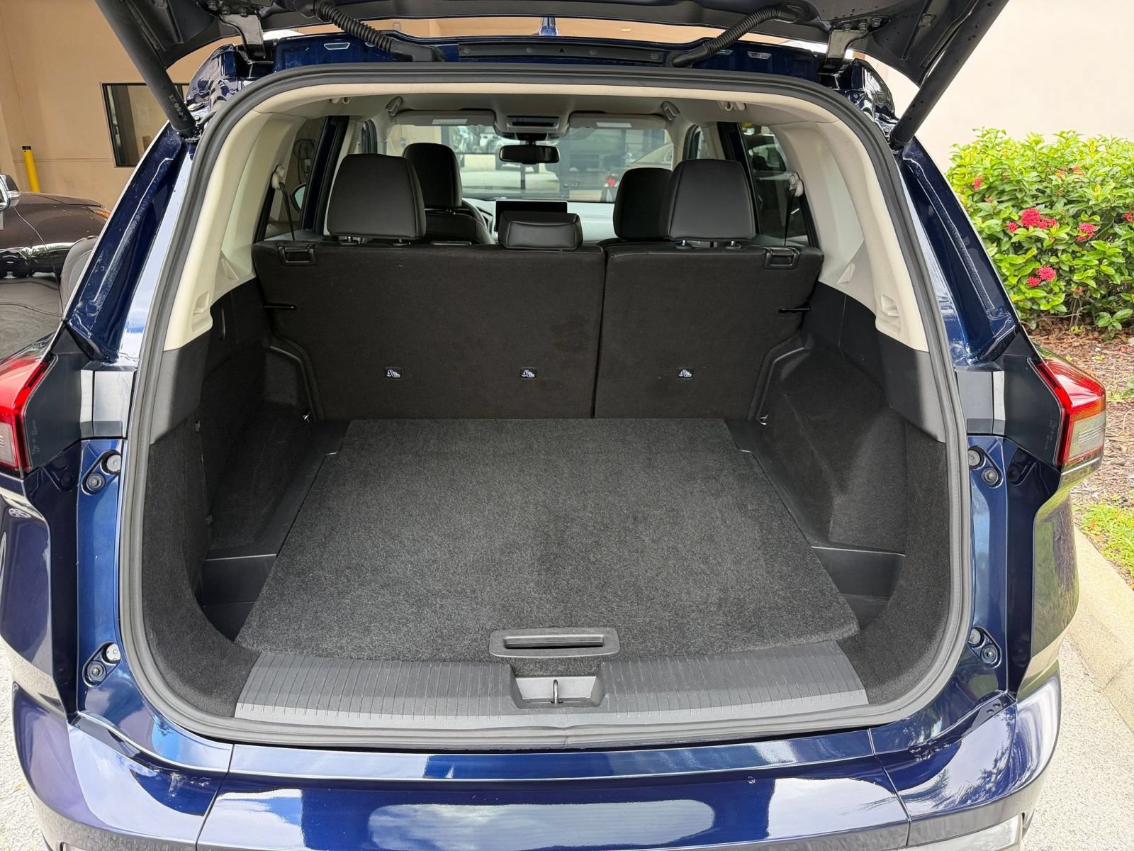 Used 2026 Nissan Rogue SL FWD image 26