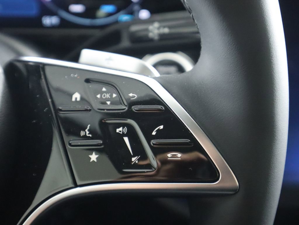 New 2026 Mercedes-Benz E 450 4MATIC Sedan image 13