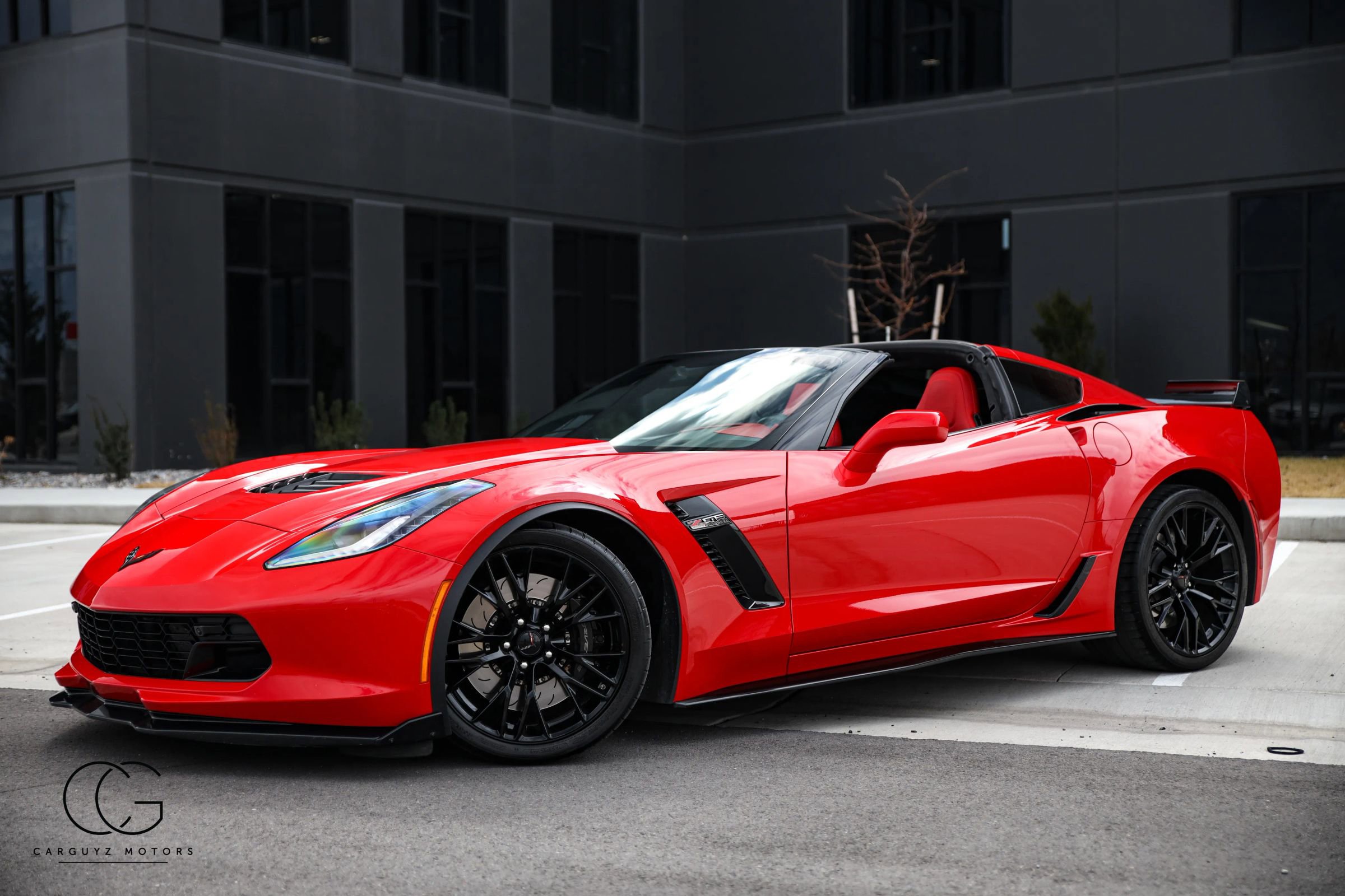 Used 2016 Chevrolet Corvette Z06 w/ 3LZ Preferred Equipment Group image 11