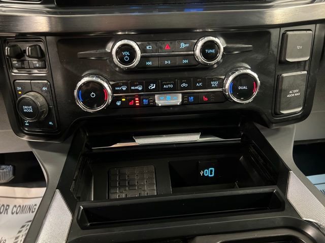 Used 2025 Ford F350 Lariat w/ Black Appearance Package image 37