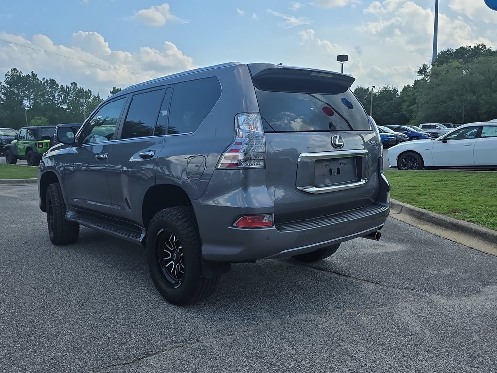 Used 2022 Lexus GX 460 w/ Accessory Package AWD/4WD image 4