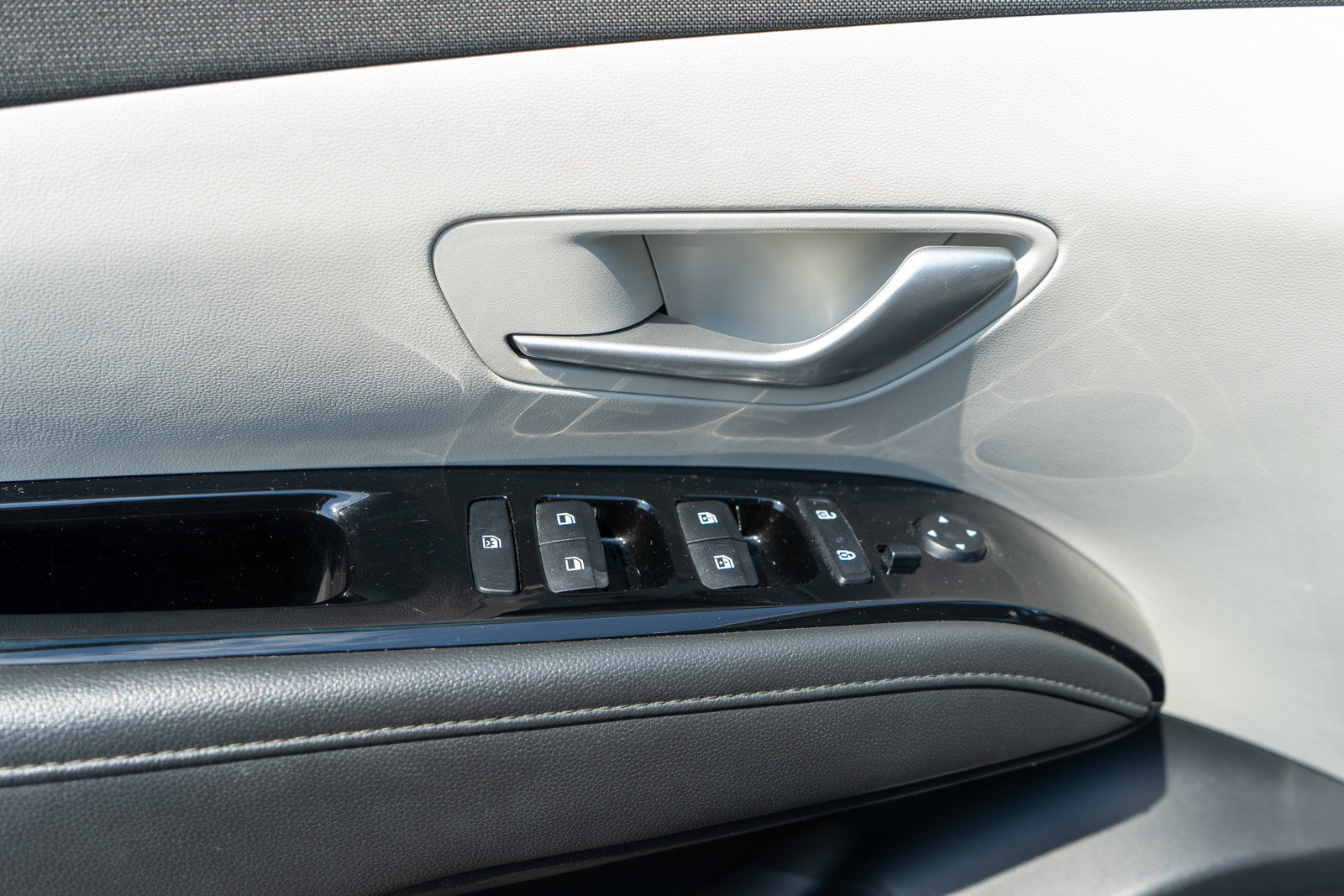 Used 2024 Hyundai Tucson Limited AWD/4WD image 15