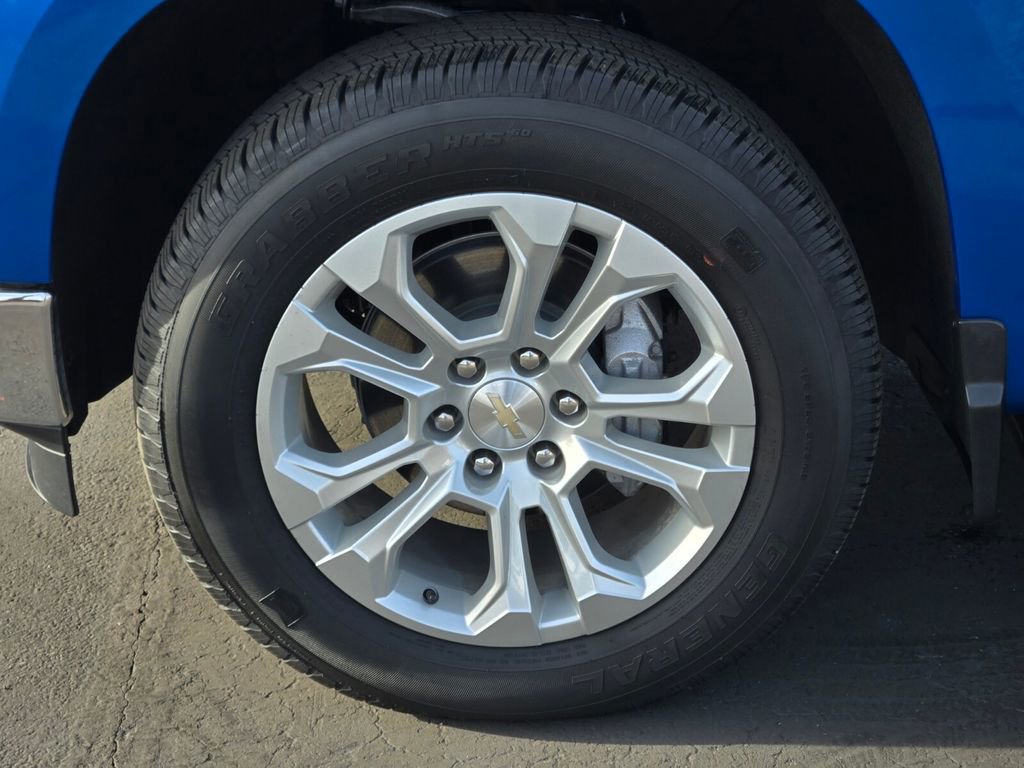 Certified 2023 Chevrolet Silverado 1500 LTZ w/ LTZ Premium Package image 9