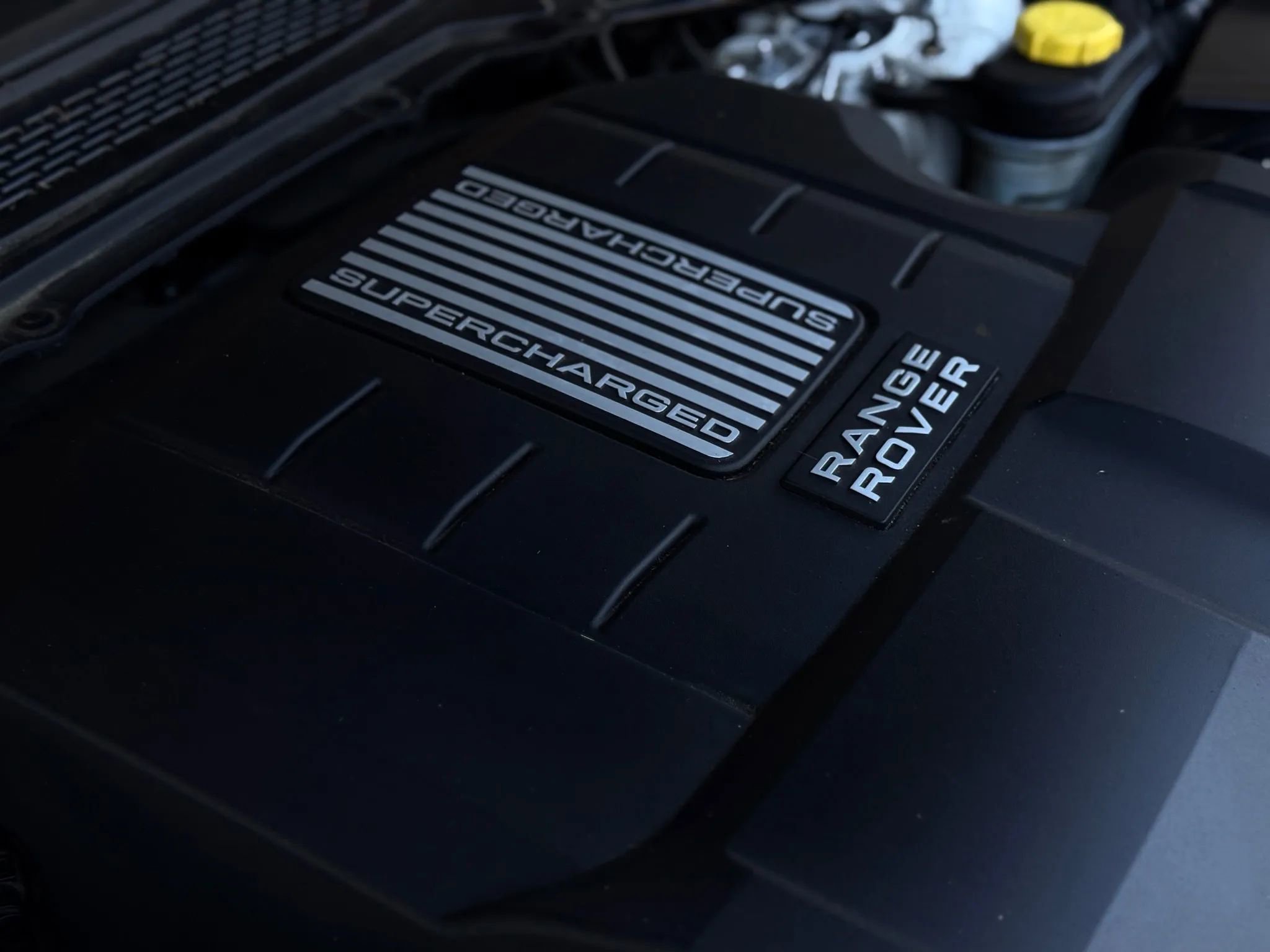 Used 2014 Land Rover Range Rover Supercharged image 73