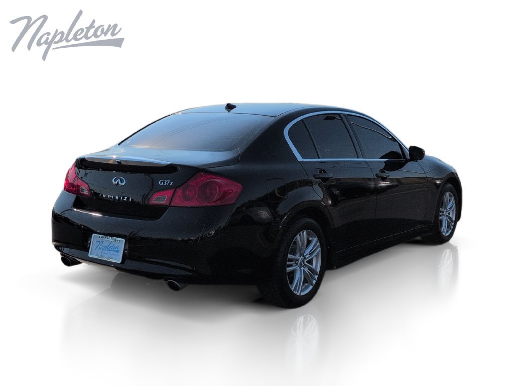 Used 2013 INFINITI G37 x Sedan w/ Premium Pkg AWD/4WD image 6