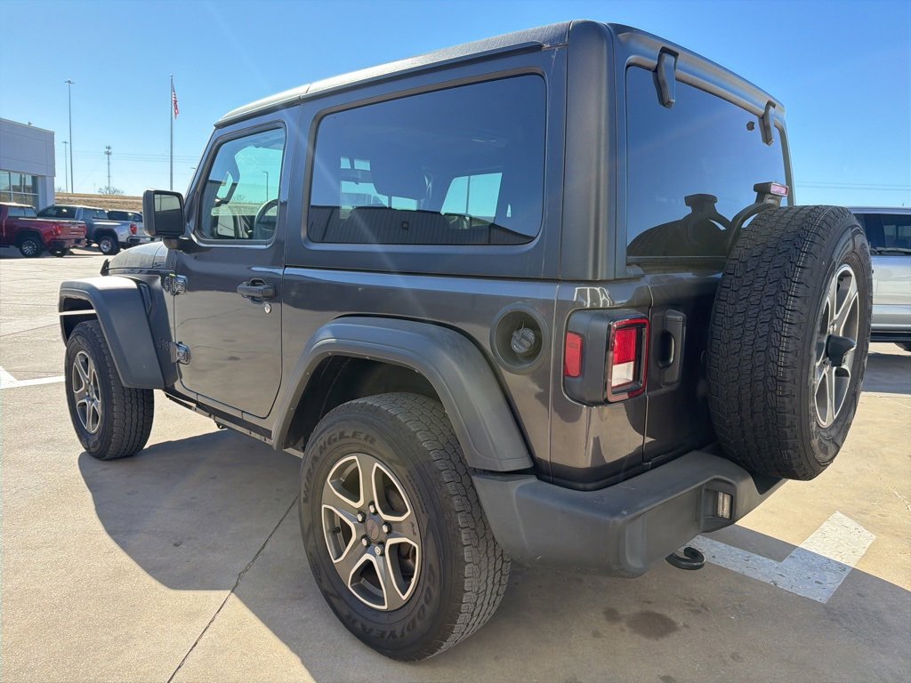 Used 2021 Jeep Wrangler Sport image 5