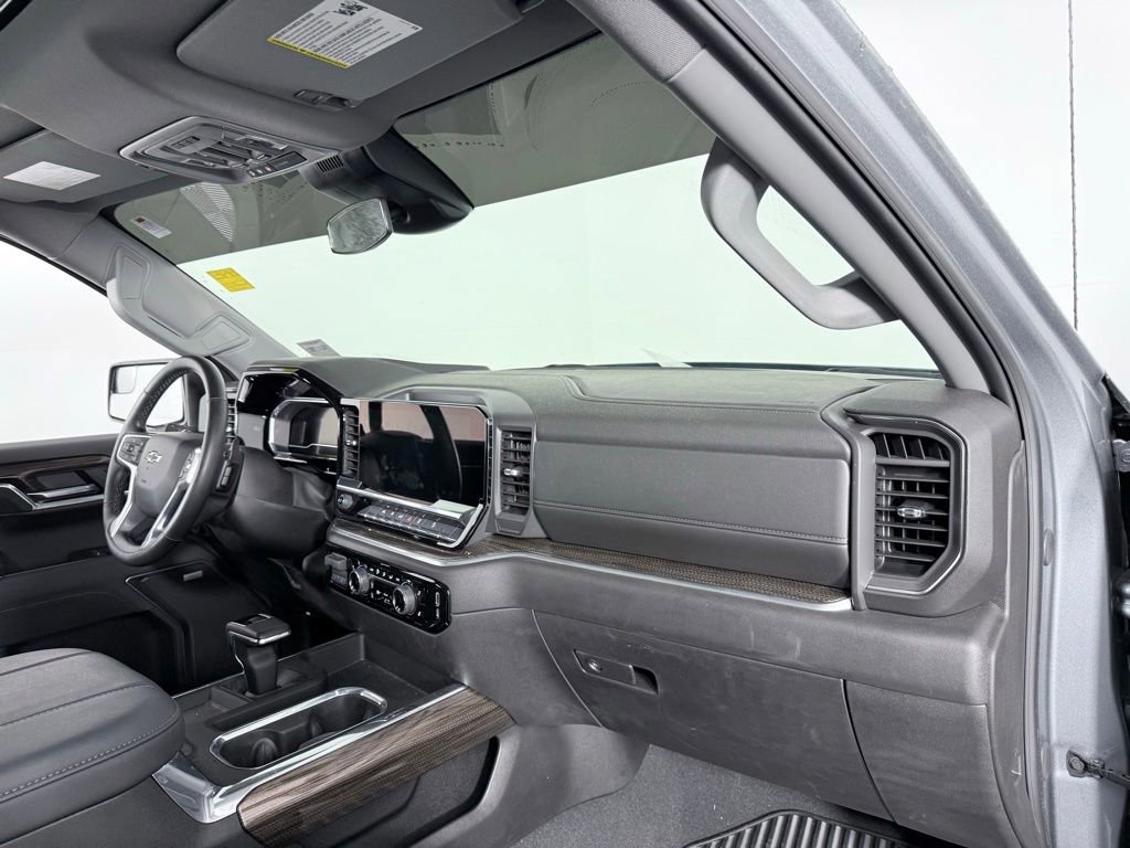 Used 2025 Chevrolet Silverado 1500 RST w/ Convenience Package II image 25