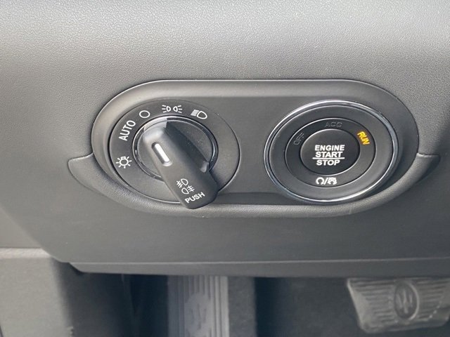 New 2024 Maserati Levante GT Ultima image 33