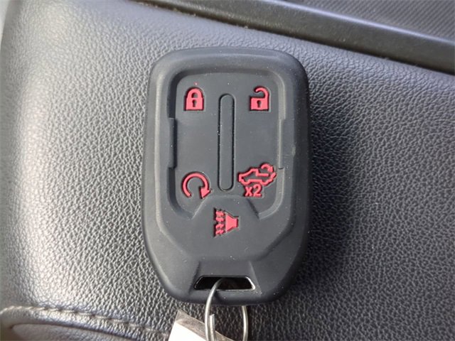 Used 2020 Chevrolet Silverado 1500 LT w/ All-Star Edition image 29