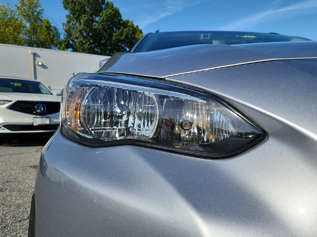 Used 2023 Subaru Crosstrek 2.0i Premium AWD/4WD image 9