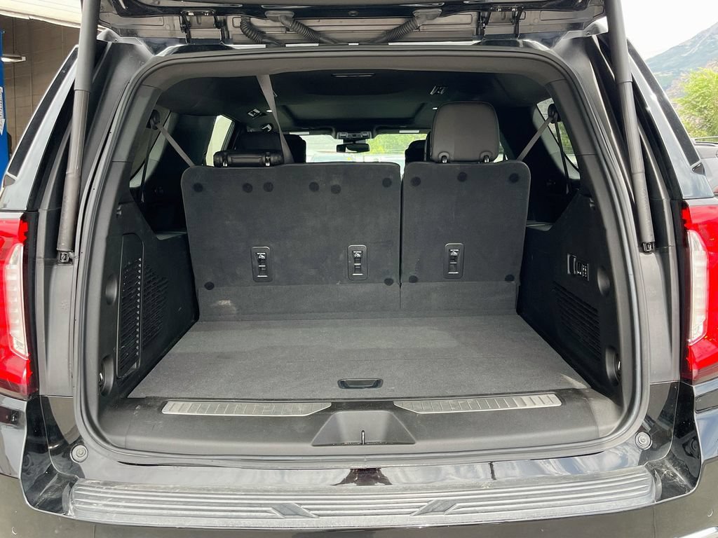 Used 2023 GMC Yukon XL Denali w/ LPO, Floor Liner Package RWD image 29