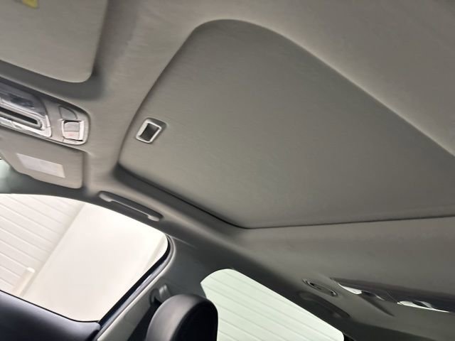 Used 2025 Kia Telluride S image 18