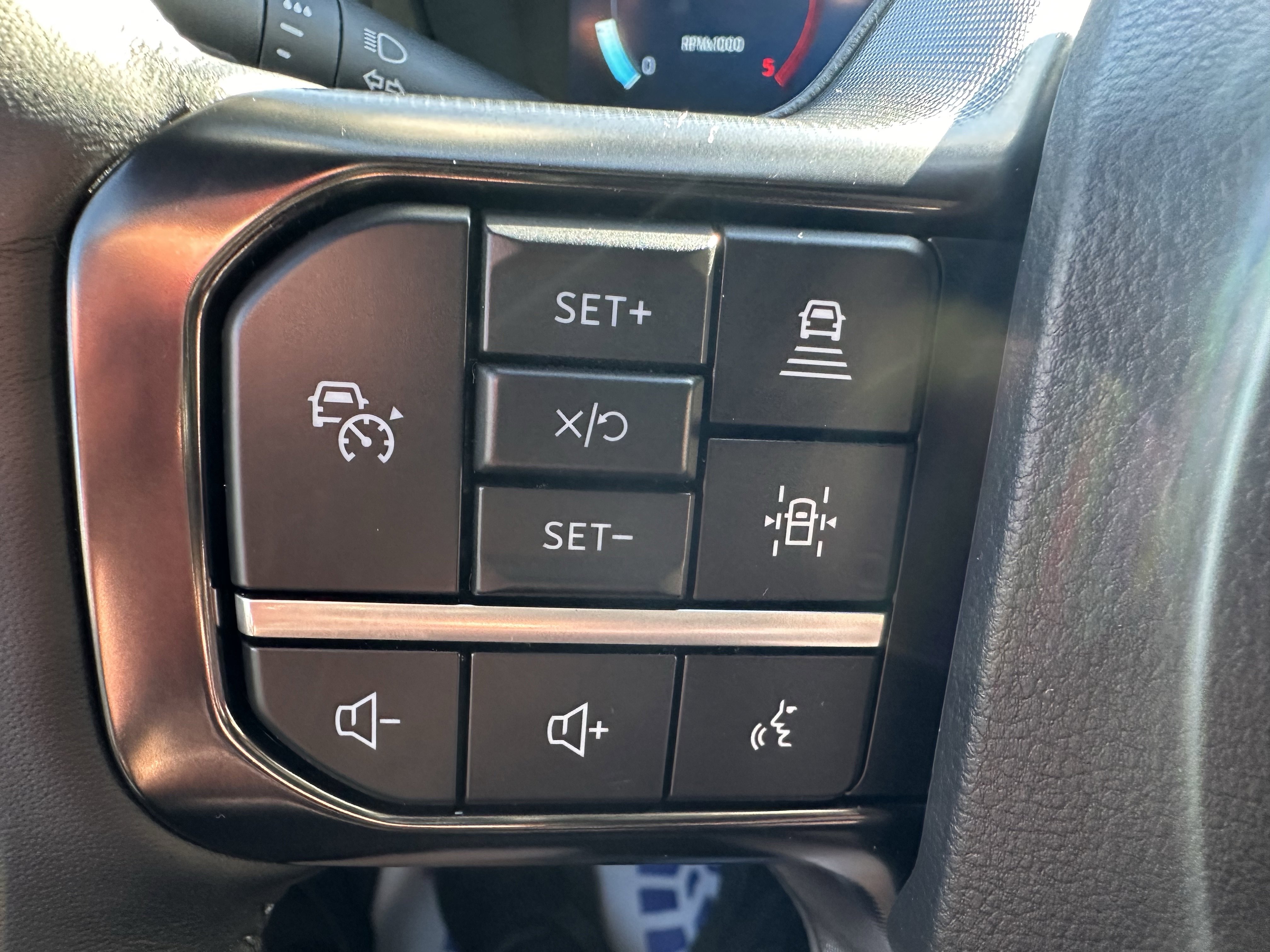 New 2026 Ford F450 Platinum image 24