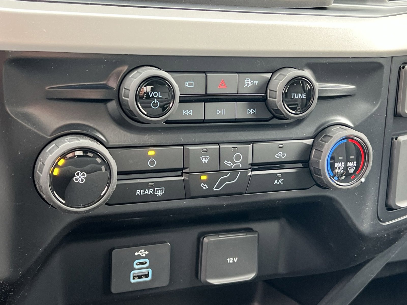 New 2026 Ford F250 XL w/ STX Appearance Package AWD/4WD image 20