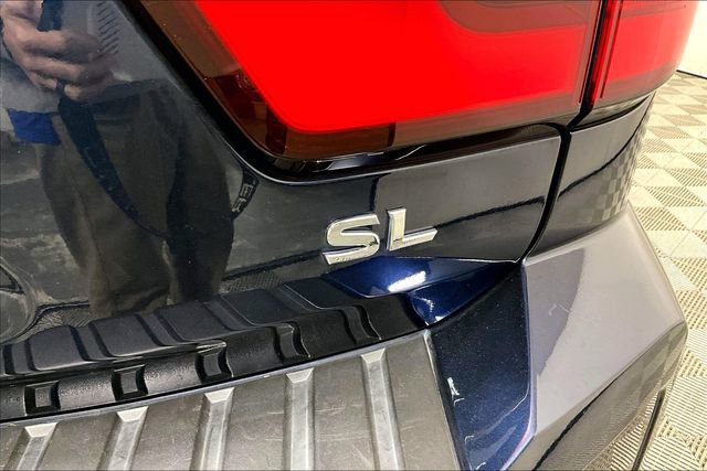 Used 2024 Nissan Armada SL w/ Captain's Chairs Package image 14