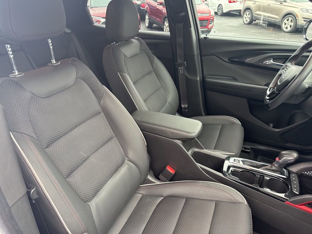 Used 2021 Chevrolet TrailBlazer RS image 32