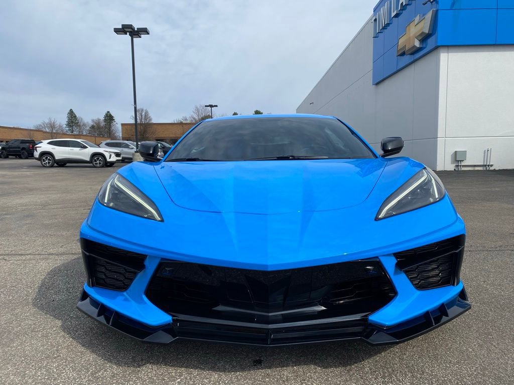 Used 2020 Chevrolet Corvette Stingray Premium Cpe w/ 3LT Preferred Equipment Group image 2