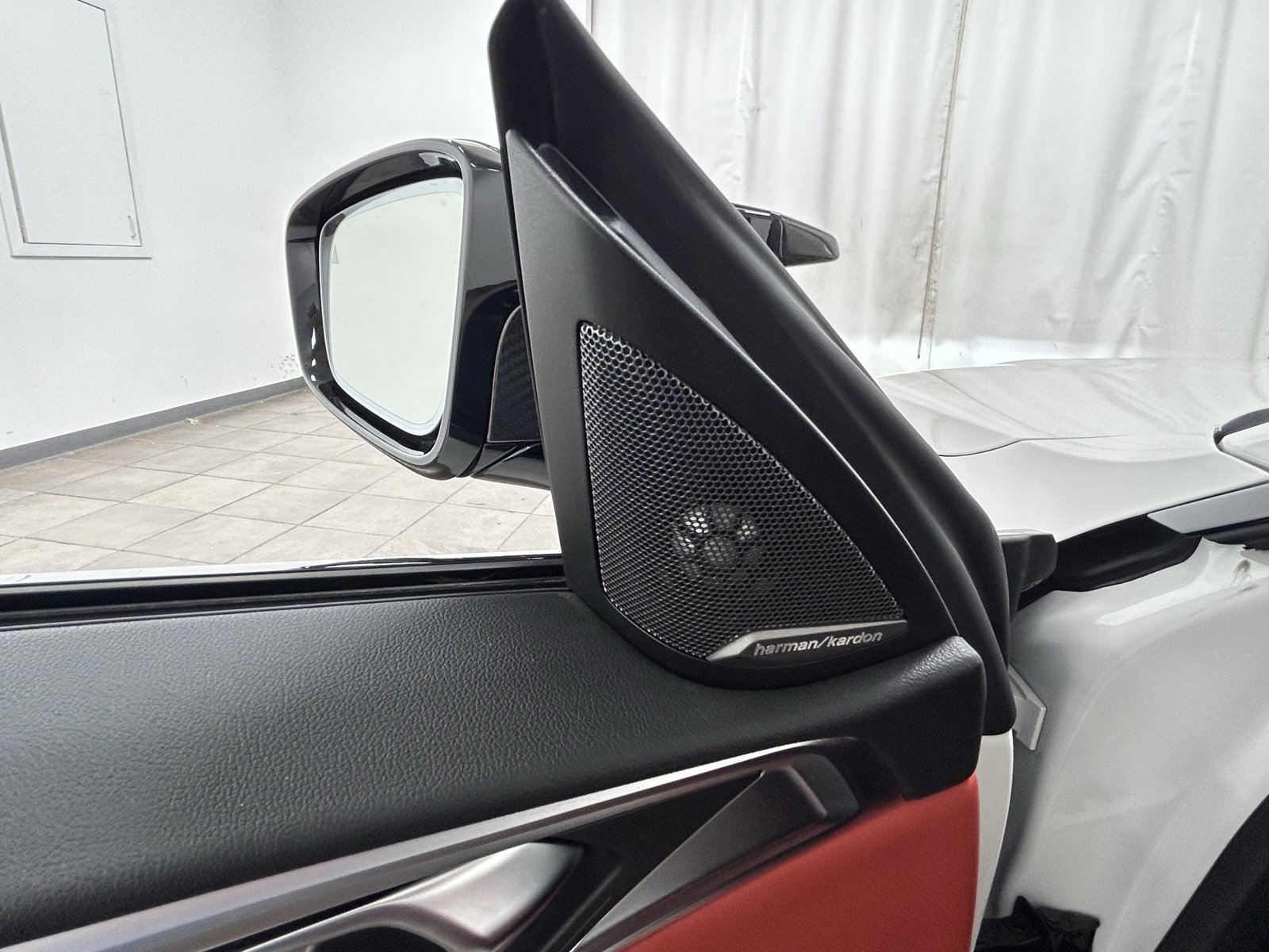 Used 2022 BMW M4 xDrive Competition w/ M Carbon Exterior Package image 28