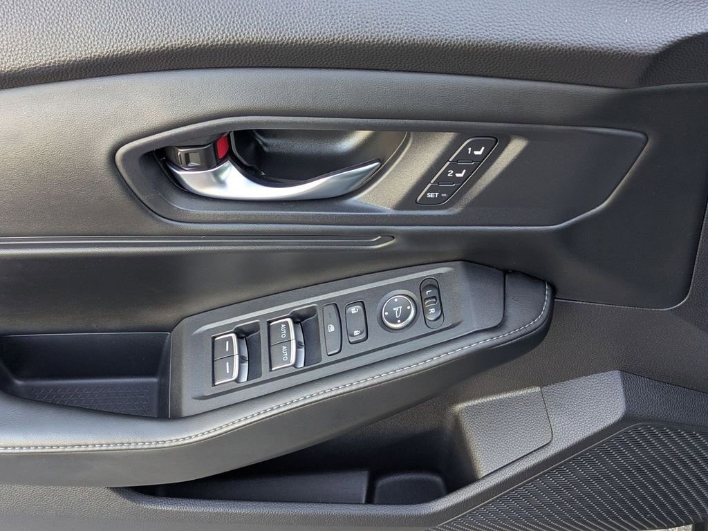 Certified 2023 Honda Accord Sport image 12