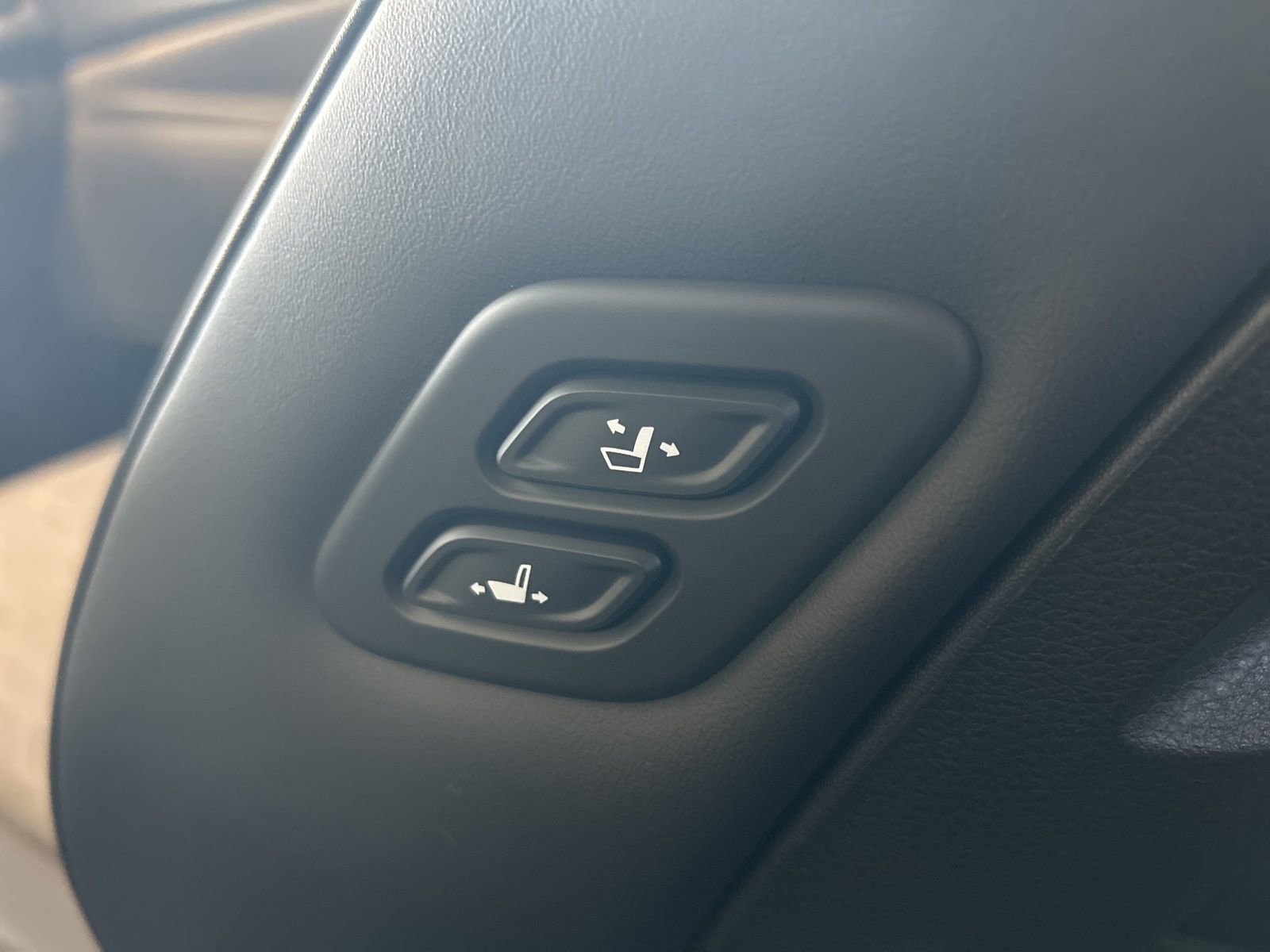 New 2026 Kia Carnival EX image 19