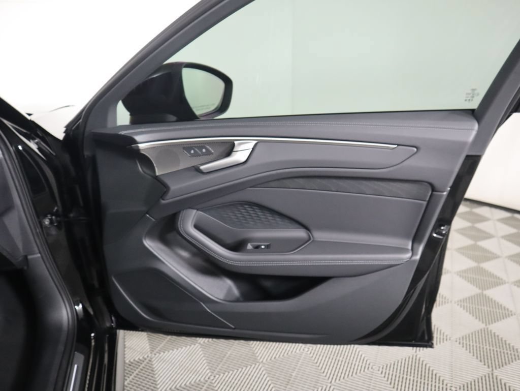 Used 2026 Audi A6 Premium Plus w/ Premium Plus Package AWD/4WD image 27