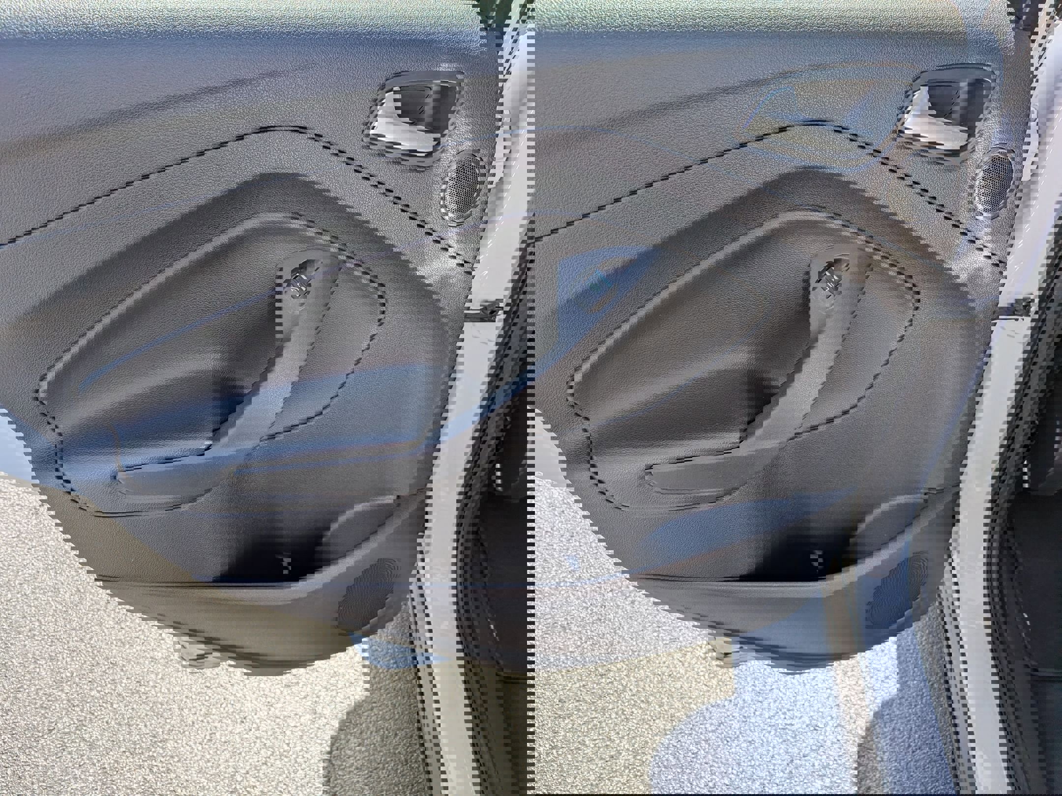 Used 2016 Ford Escape Titanium w/ Equipment Group 301A FWD image 24