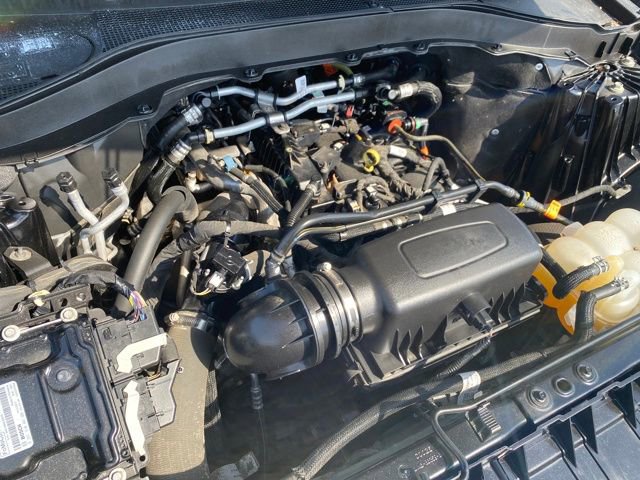 Used 2023 Ford Explorer XLT image 23