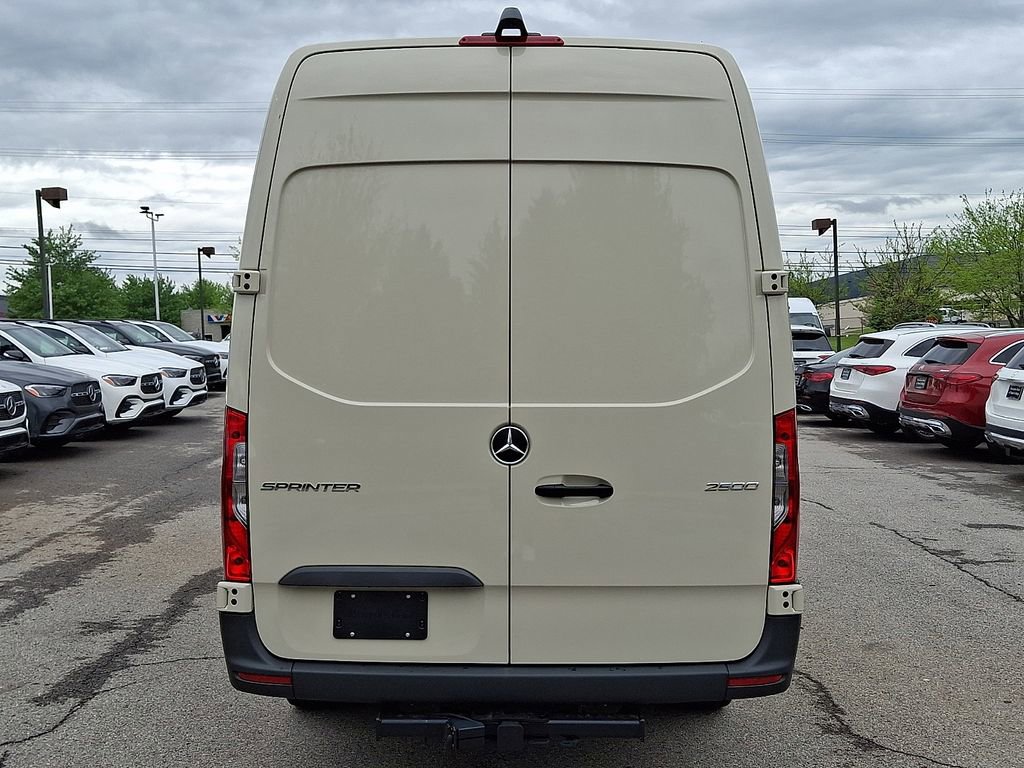 New 2026 Mercedes-Benz Sprinter 2500 image 8